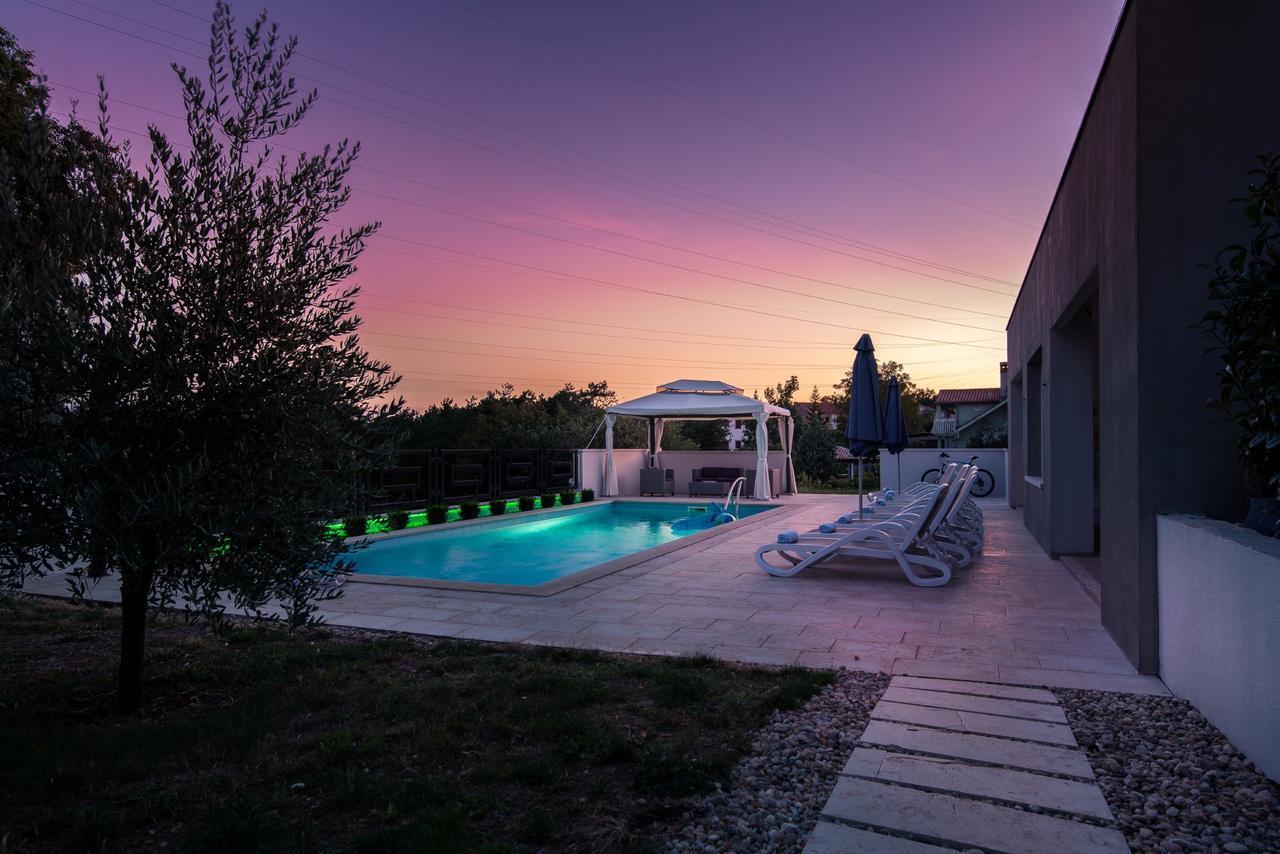 Holiday Home Sanchi Labin  Exteriör bild